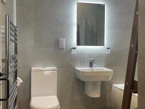 Ένα μπάνιο στο 1 Bed in Ullswater 94069 +11 φωτογραφίες