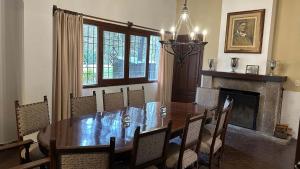 Φωτογραφία από το άλμπουμ του El casco de la Fundación Fangio σε Los Pinos