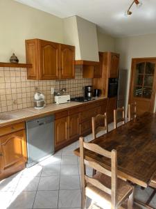 Η κουζίνα ή μικρή κουζίνα στο Maison de campagne