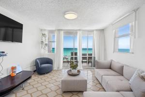 Posezení v ubytování Oceanfront Terrace Communal Pool Ac