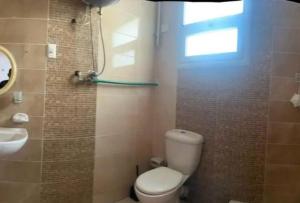 Koupelna v ubytování jamaal allaaa