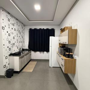 O bucătărie sau chicinetă la VivaVida Imperial 104 +13 fotografii