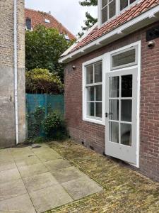 Το κτήριο όπου στεγάζεται  το διαμέρισμα