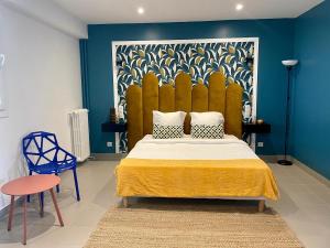 Postel nebo postele na pokoji v ubytování Groundfloor suite inn aparthotel