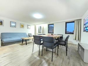 Ruang duduk di Wohnreich BLB Weiler 4-room apartment