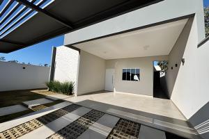 Το κτήριο όπου στεγάζεται  το διαμέρισμα