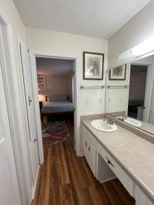 Φωτογραφία από το άλμπουμ του Family-Only Home Quiet & Peaceful Neighborhood σε Valdosta