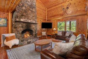 Μια τηλεόραση ή/και κέντρο ψυχαγωγίας στο The Epic Sunday River Getaway