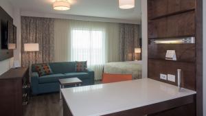 Gallery image of Staybridge Suites Puebla by IHG in Puebla +68 photos