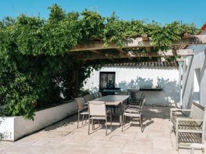 Balkón nebo terasa v ubytování Gîte 4 chambres avec bien-être et terrasses au cœur du Marais Breton - FR-1-426-559 + 23 fotografií