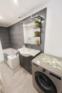 Φωτογραφία από το άλμπουμ του Evasion jungle στη Μπουλόν-Σιρ-Μερ