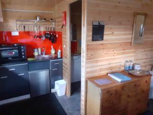 Kuchyň nebo kuchyňský kout v ubytování Alpaca Hideaway - Uk35188 + 1 fotografie