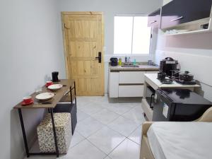Η κουζίνα ή μικρή κουζίνα στο Casa Studio n2 São jose dos campos