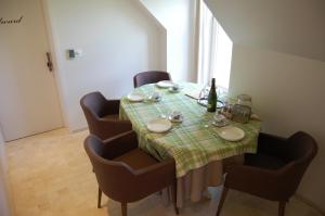 พื้นที่นั่งเล่นของ B&B Cottage Sandfort +14 ภาพ