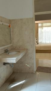 Ένα μπάνιο στο Casavina house 201