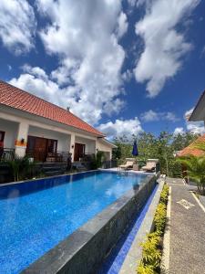 Bazén v ubytování Memela Bungalow nebo v jeho okolí