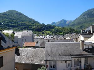 山景或在公寓看到的山景