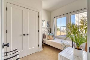 Postel nebo postele na pokoji v ubytování Spacious 2BR - New Luxury Townhouse Stay + 11 fotografií