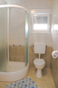 Koupelna v ubytování Apartmani Višnjić