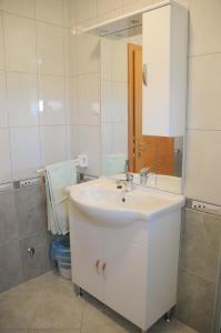Koupelna v ubytování Apartmani Višnjić