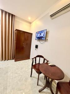 Gallery image of Little Saigon Hotel in Ấp Chợ