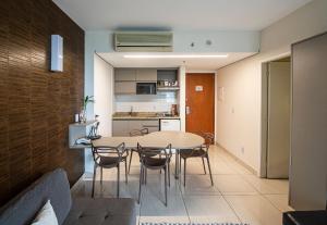 Η κουζίνα ή μικρή κουζίνα στο SHB - Magnífica vista ao mar no Gonzaga em Santos