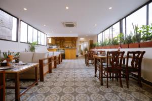 Posezení v ubytování Atithi Hotel & Apartment