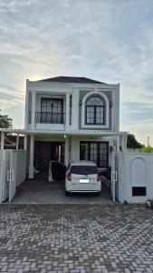 Bangunan di mana terletaknya homestay