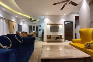 Μια τηλεόραση ή/και κέντρο ψυχαγωγίας στο Villa Vana by DanCenter