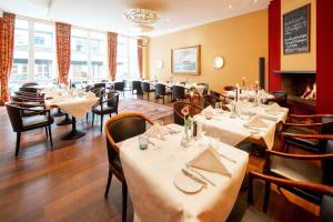Restaurant o un lloc per menjar a Hotel Baseler Hof