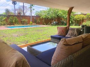 利隆圭Crafted Africa Guest House的相册照片