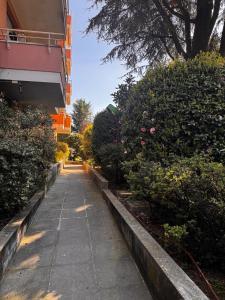 Zahrada ubytování Lovely & Modern Flat near MXP and train station