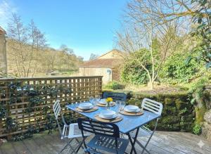 Zahrada ubytování La maison de Pierre, studio à 20 min du Puy du Fou