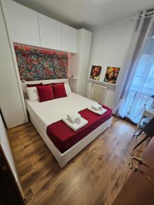 Postel nebo postele na pokoji v ubytování Rubin Stay-Karabas Apartments + 35 fotografií
