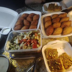 Φαγητό σε αυτό το hostel ή κάπου εκεί κοντά +7 φωτογραφίες