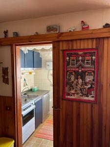 Η κουζίνα ή μικρή κουζίνα στο Campo Felice Appartamento