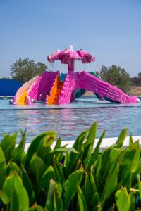 Gallery image of simlarda aquapark otel in Ayvalık