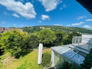 a view from the roof of a house at ZU HAUSE Pfalz in Bad Dürkheim