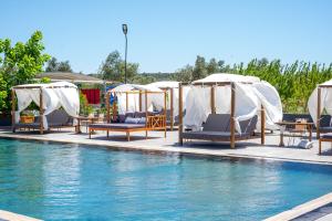 Gallery image of simlarda aquapark otel in Ayvalık