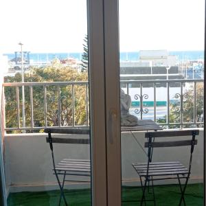 Imagen de la galería de Habitación vista al mar para chica, en Adra 9 fotos más