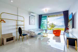 Posezení v ubytování Exclusive! 3-Bedroom Pool Villa with Bay View-Nariya V8