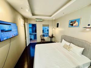 TV a/nebo společenská místnost v ubytování Skylux Hanoi Homestay