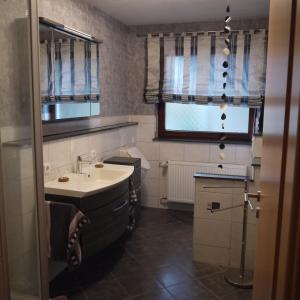 Koupelna v ubytování Ferienwohnung Göpfert + 7 fotografií