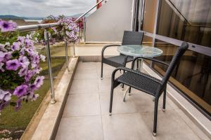 Foto dalla galleria di Family Hotel - Restaurant Ring a Montana