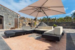 Gallery image of Villa With Pool And Vineyards Among Etna Vineyards in Santa Maria di Licodia