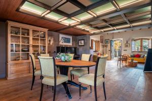 Gallery image of Villa With Pool And Vineyards Among Etna Vineyards in Santa Maria di Licodia