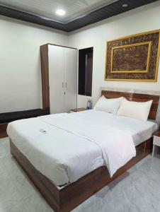 Gallery image of Vrindavan beach resort in Diveagar +13 photos