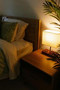 Ένα ή περισσότερα κρεβάτια σε δωμάτιο στο Seednest 7 bedroom beach house Pool &Game Room