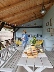 Gallery image of Błękitny Domek- dom i dwa oddzielne apartamenty in Dubicze Tofiłowce +65 photos