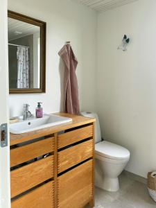 Ένα μπάνιο στο Holiday Home With Panoramic Views On Fanø